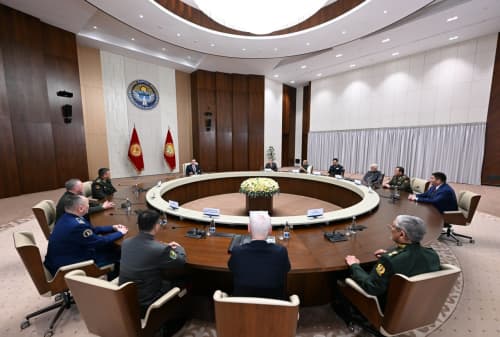 SHHT mudofaa vazirlari kengashi yig‘ilishi bo‘lib o‘tdi