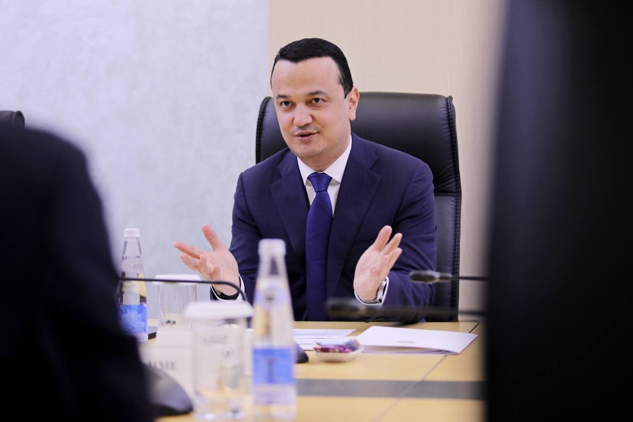 High-level negotiations on investment and energy development