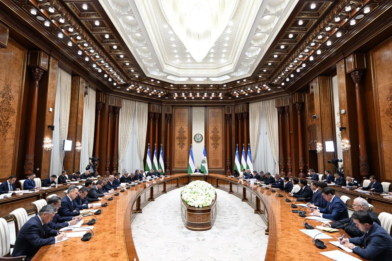 Progress and priorities in housing construction and urbanization reviewed