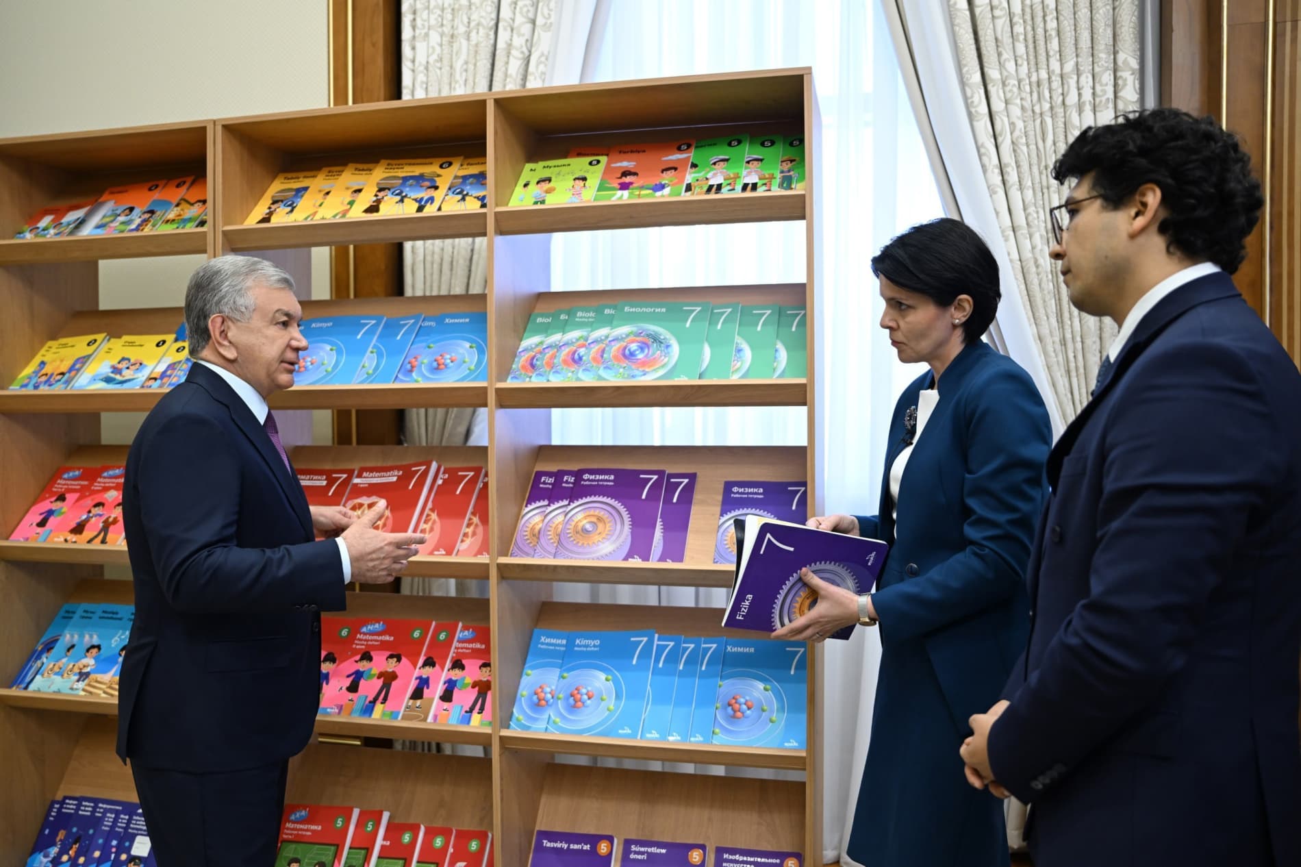 President reviews further measures to reform school and higher education